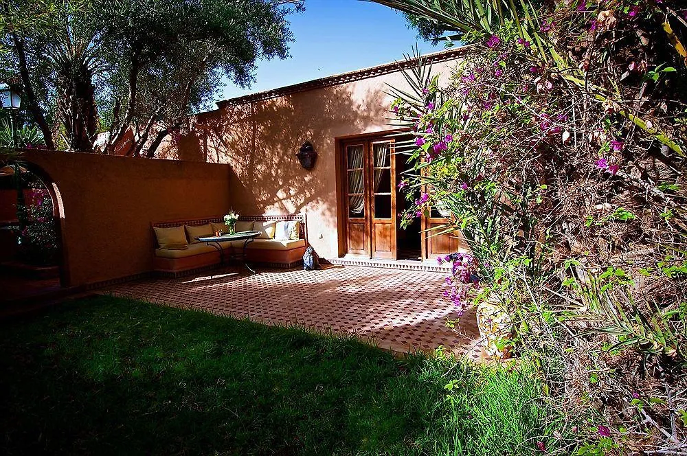 Gasthuis Dar Ayniwen Garden Hotel&Bird Zoo Marrakesh