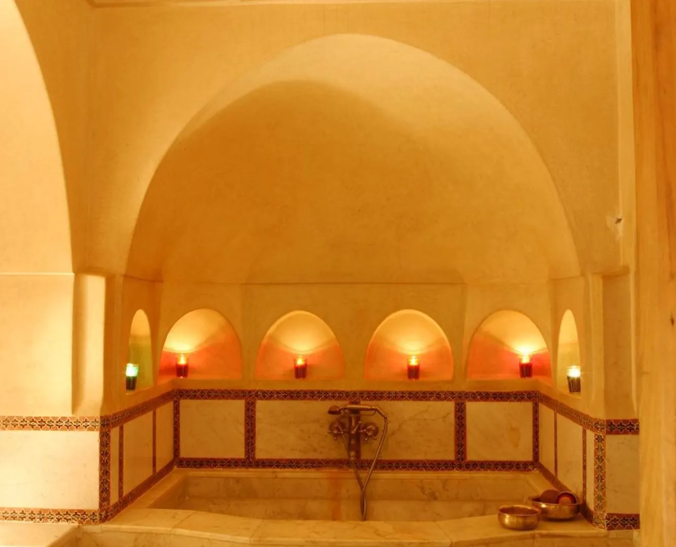 Dar Ayniwen Garden Hotel & Bird Zoo Marrakesh 5*,  Morocco